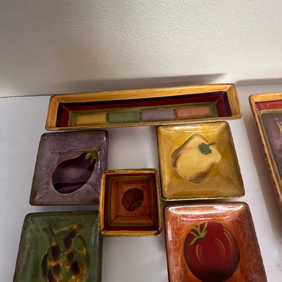 TIERRA TOSCANO Hand Painted Clay Art Food Servers - Set of 7 pcs. - Picture 5 of 11